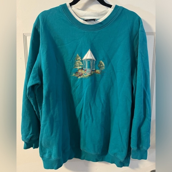 Links Tops - VTG Winter Themed Embroidered Gazebo Garden Grannycore Oversized Sweatshirt 1X